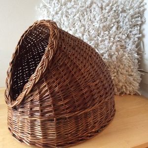 Vintage Honeycomb Cat Basket